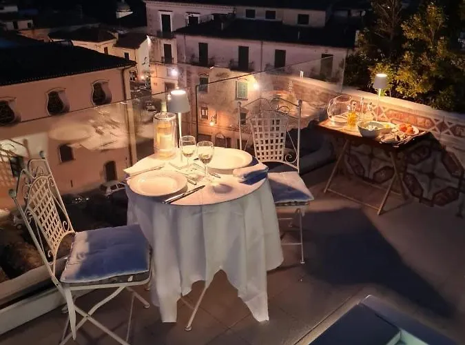 Palazzo Cherubini-pools & Wellness Alojamento de Acomodação e Pequeno-almoço