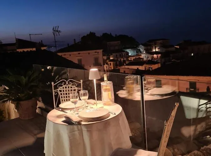 Palazzo Cherubini-pools & Wellness Alojamento de Acomodação e Pequeno-almoço