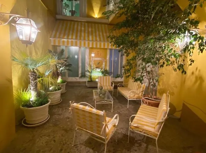 Palazzo Cherubini-pools & Wellness Alojamento de Acomodação e Pequeno-almoço