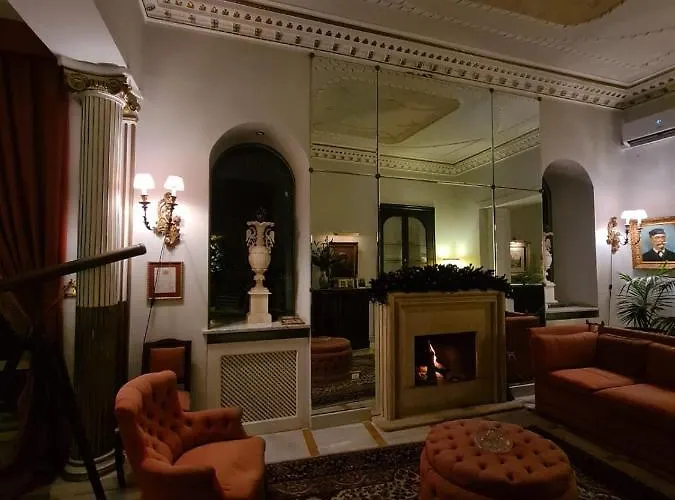 Palazzo Cherubini-pools & Wellness