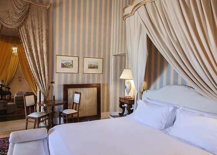 Palazzo Cherubini-pools & Wellness Rossano