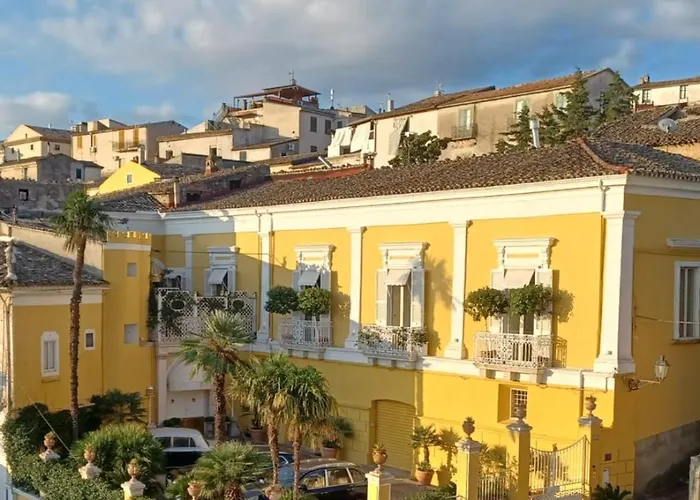 Palazzo Cherubini-pools & Wellness 4*