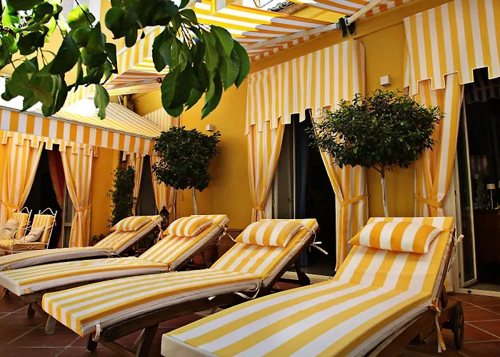 Alojamento de Acomodação e Pequeno-almoço Palazzo Cherubini-pools & Wellness Rossano