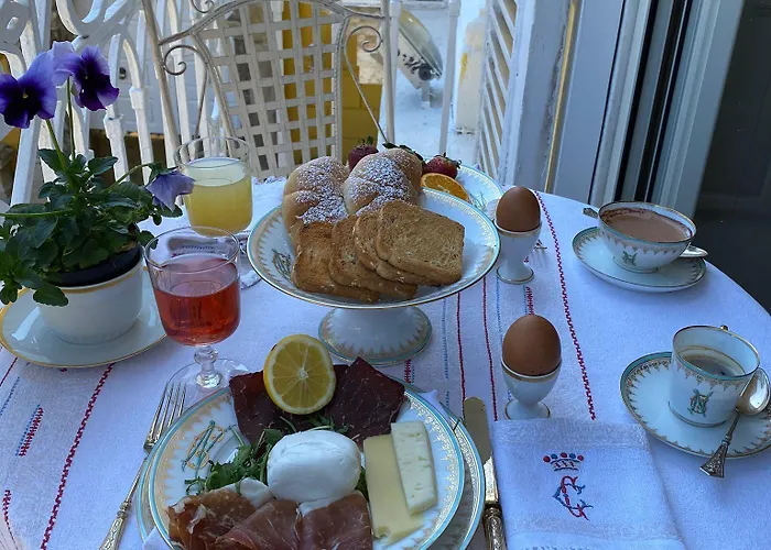 Palazzo Cherubini-pools & Wellness Rossano