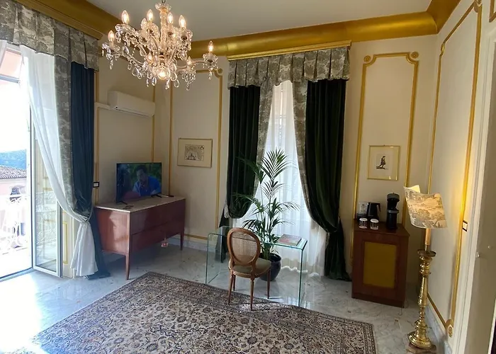 Alojamento de Acomodação e Pequeno-almoço Palazzo Cherubini-pools & Wellness Rossano