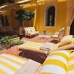 Palazzo Cherubini-pools & Wellness 4*