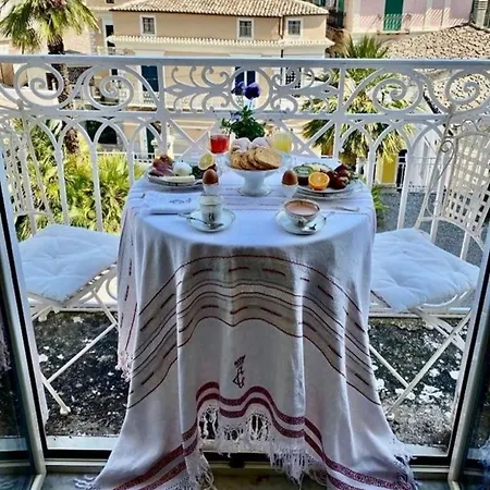 Palazzo Cherubini-pools & Wellness Bed & Breakfast Rossano