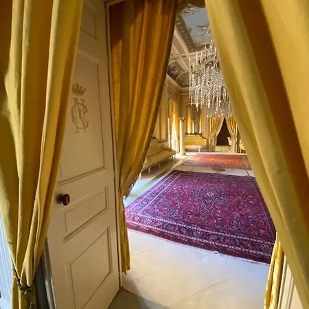 Bed & Breakfast Palazzo Cherubini-pools & Wellness Rossano