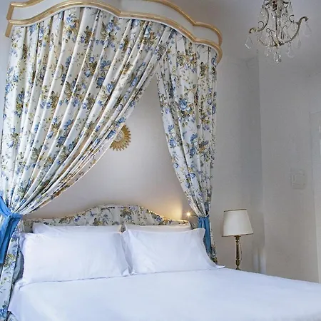 Palazzo Cherubini-pools & Wellness * Rossano