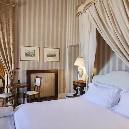 Palazzo Cherubini - Wellness E Rossano