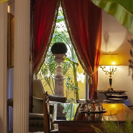 Palazzo Cherubini-pools & Wellness Bed & Breakfast *