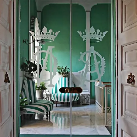 Palazzo Cherubini-pools & Wellness