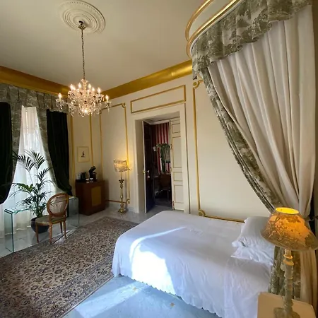 Palazzo Cherubini-pools & Wellness * Rossano