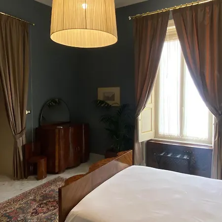 Bed & Breakfast Palazzo Cherubini-pools & Wellness *