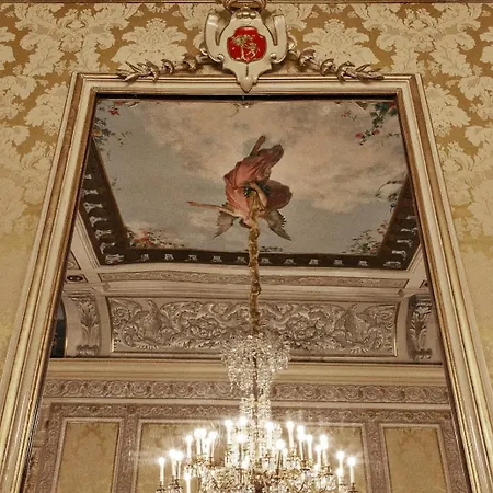 Bed & Breakfast Palazzo Cherubini-pools & Wellness