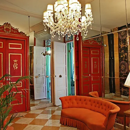 住宿加早餐酒店 Palazzo Cherubini-pools & Wellness 罗萨诺