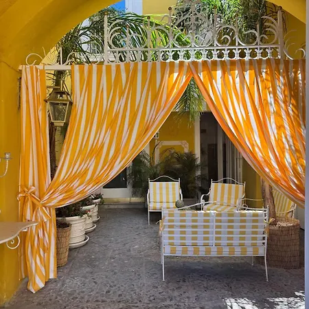 Bed & Breakfast Palazzo Cherubini-pools & Wellness Rossano