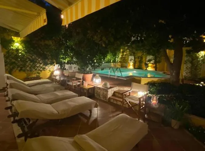 Palazzo Cherubini-pools & Wellness 4*